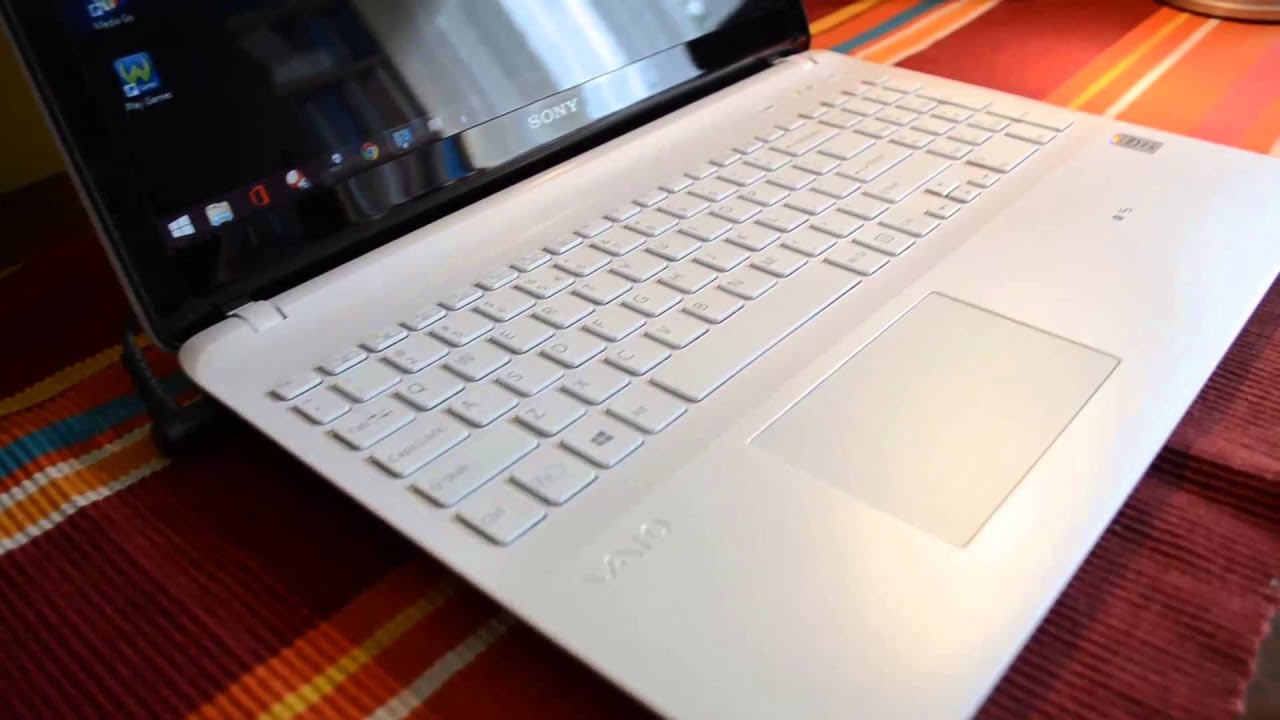 Sony Vaio Fit E15  i5 GT 740M