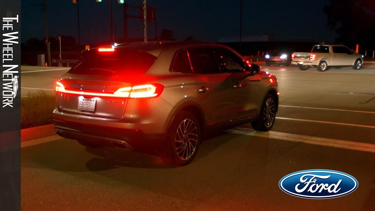 Демонстрация технологии Ford Cellular Vehicle-to-everything Technology (C-V2X).