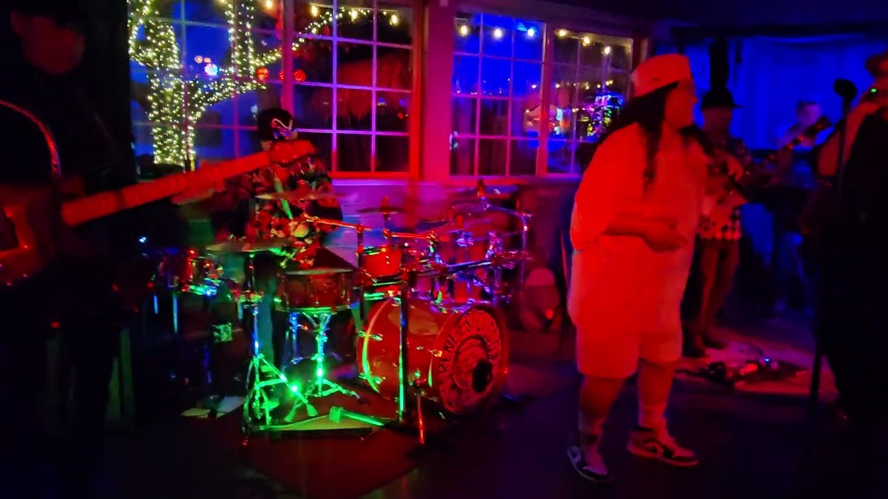 Sweat (A La La La La Long) covered by The Funky Cha, Saint James Gate 1-10-2026