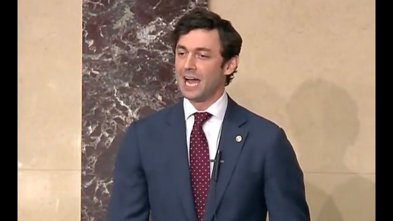 Democratic Senator goes megaviral with SPEECH OF THE YEAR