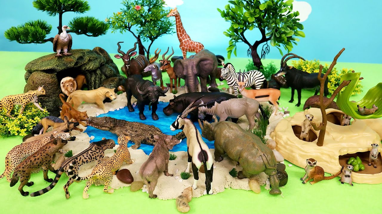Fun Waterhole Diorama and African Animal Figurines   Learn Animal Names