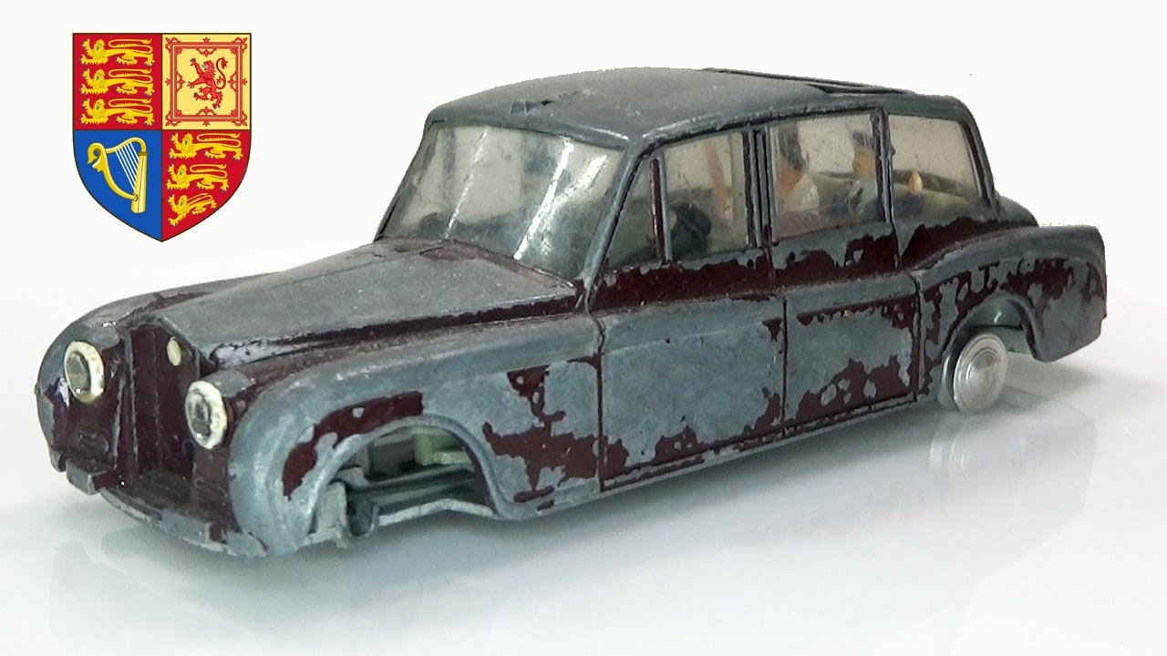 Реставрация королевского Rolls Royce Phantom IV State Landaulette. Модель Spot-On.