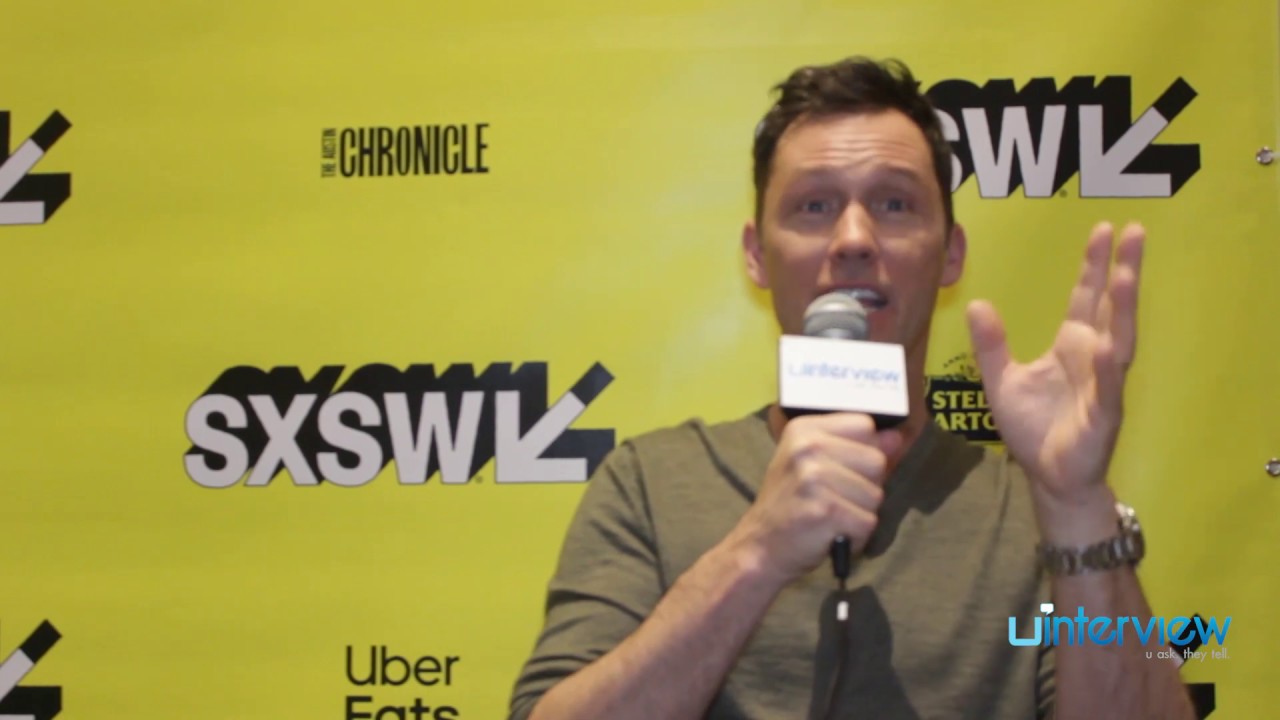 Jeffrey Donovan On 'Villains,' Kyra Sedgwick, Bill Skarsg&aring;rd, Maika Monroe