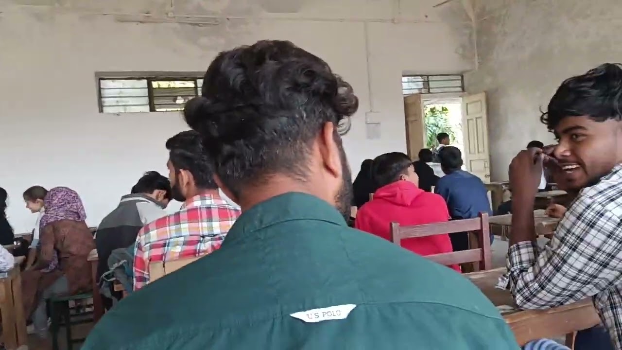 🤠COLLEGE ONE DAY ENJOY🥰 With FRIENDS 🤣