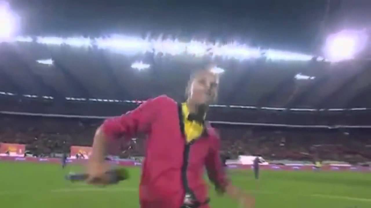 Stromae   Ta F&ecirc;te Belgian Football Music Video