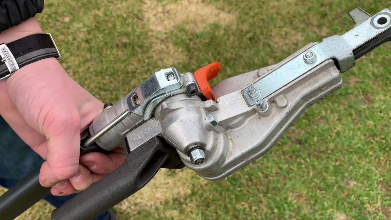 Nożyce na wysięgniku 325 HE4X marki Husqvarna