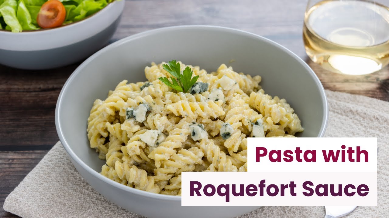 Pasta with Roquefort Sauce