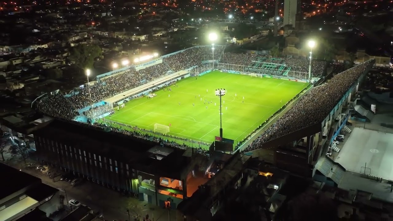 El golazo de Hesar desde el aire en Belgrano 4 - Trist&aacute;n Su&aacute;rez 1