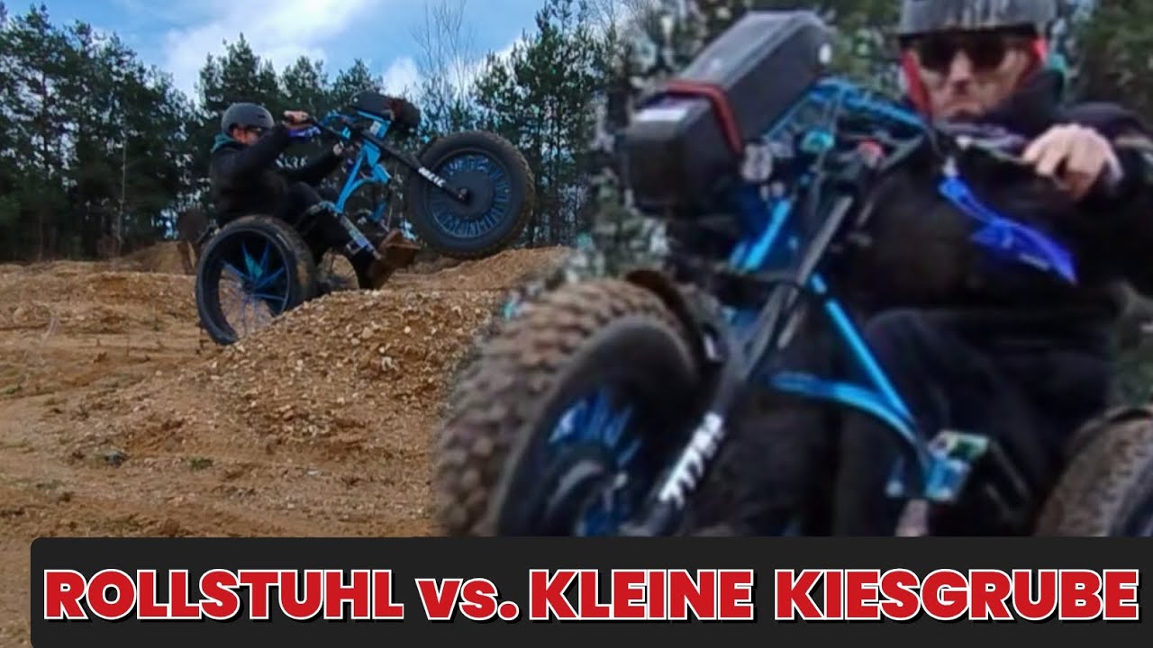 Mit dem Rollstuhl durch eine kleine Kiesgrube. 