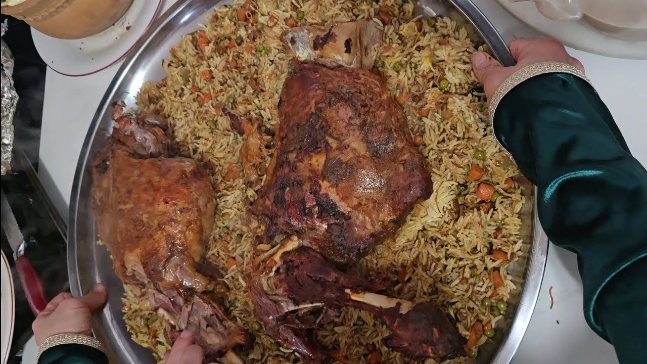 قوزي وتمن جزر ودولمه وكبه حامض وكبه عريضه جان غدانه ومغامرات في الثلج واهم شي لمه العائلة والاصدقاء