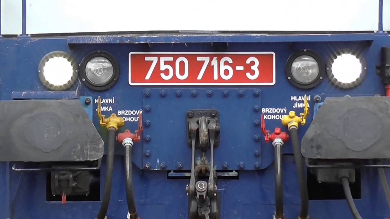 Hanušovice, železniční stanice - konečná - vystupovat! - nyní | Trať 292 | viz komentář