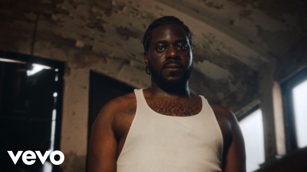 NNAMD&Iuml; - Anti (Official Video)