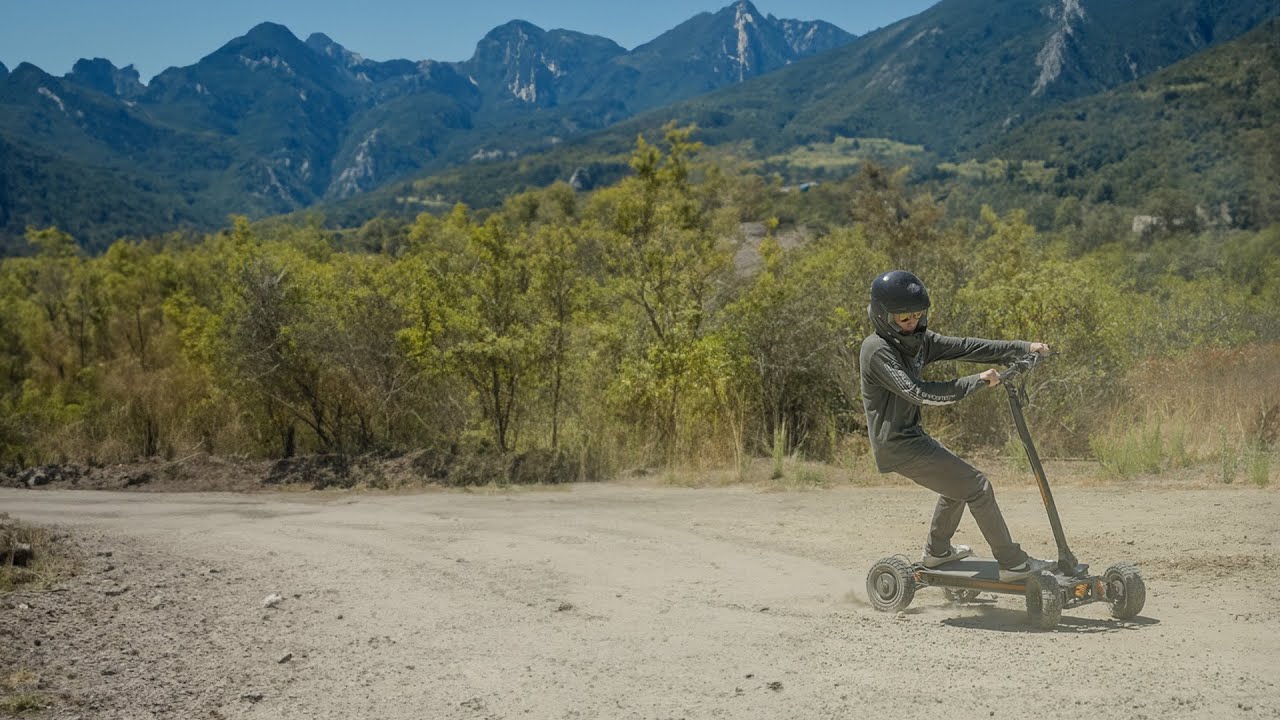 The X-Quad, a revolutionary Lean-To-Steer, 4-wheel e-board designed for performance & safety