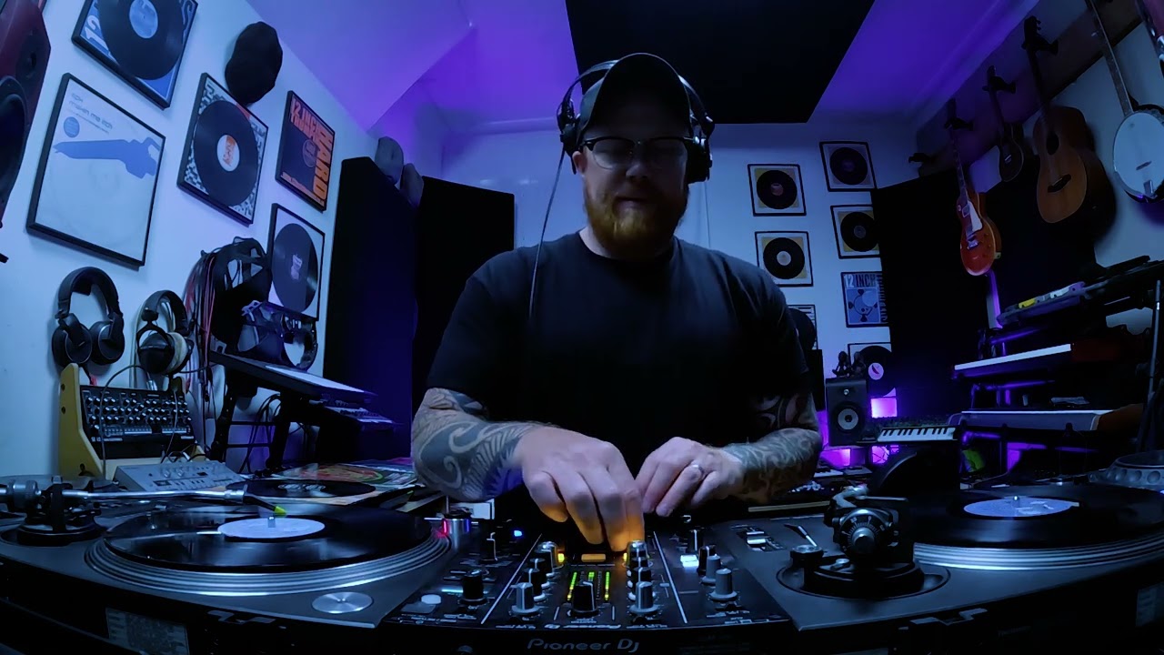 Volume 10 - All Vinyl Old Skool House Classics: Timeless Grooves of Our Generation🎧🔥