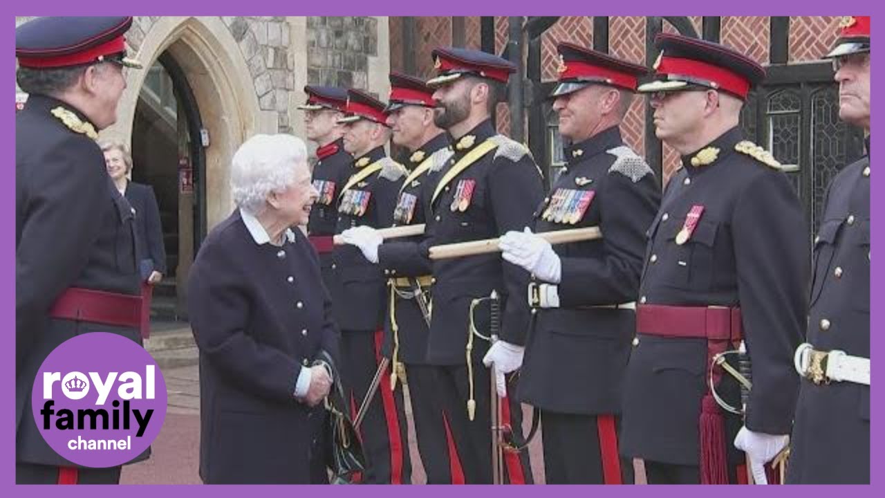 Queen Jokes with Canadian Officer About His Medals