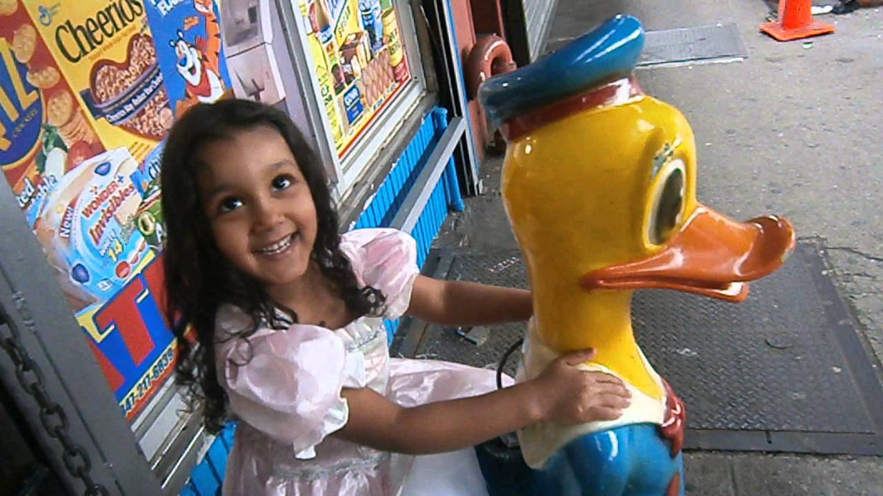 Creepy duck ride