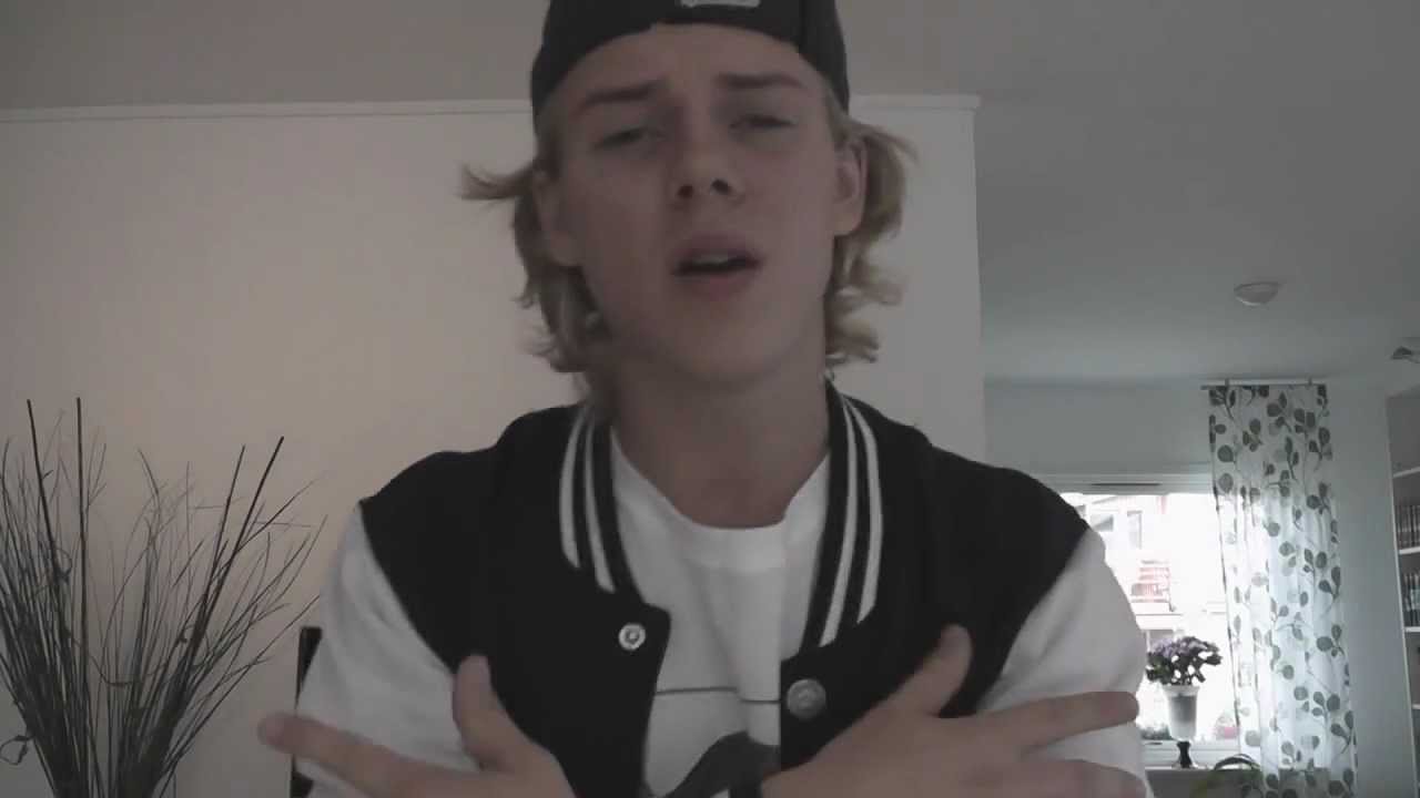 Omarion - Speedin' [Cover] Samuel Danielsson From One2Five