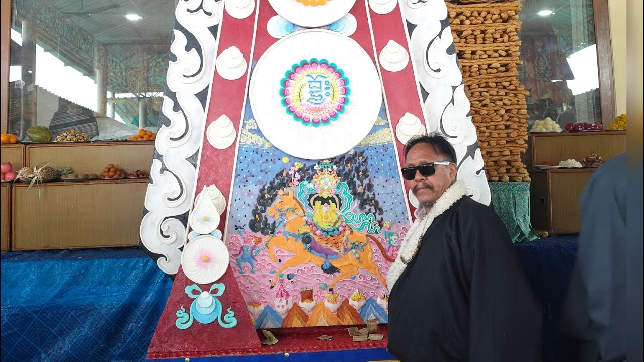  LOSAR TSEPA CHIK LA TASHI DELEK