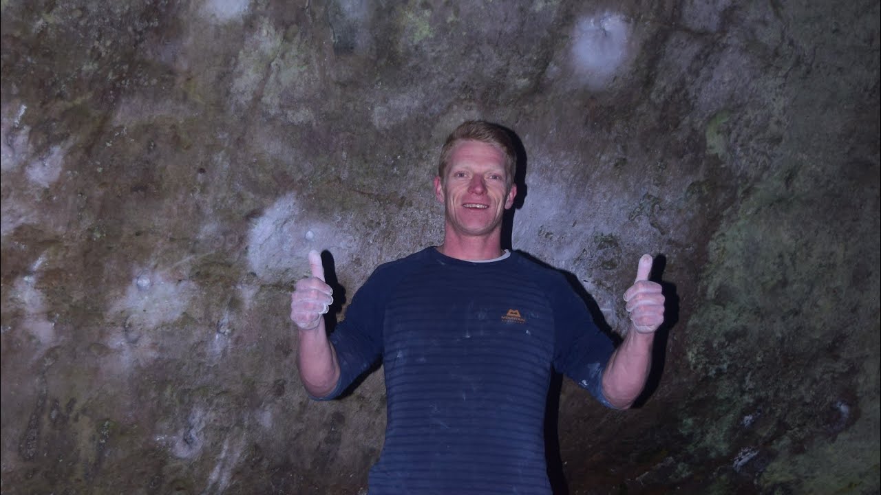Severus Snape (7b+/V8) - Back Bowden, Northumberland bouldering.
