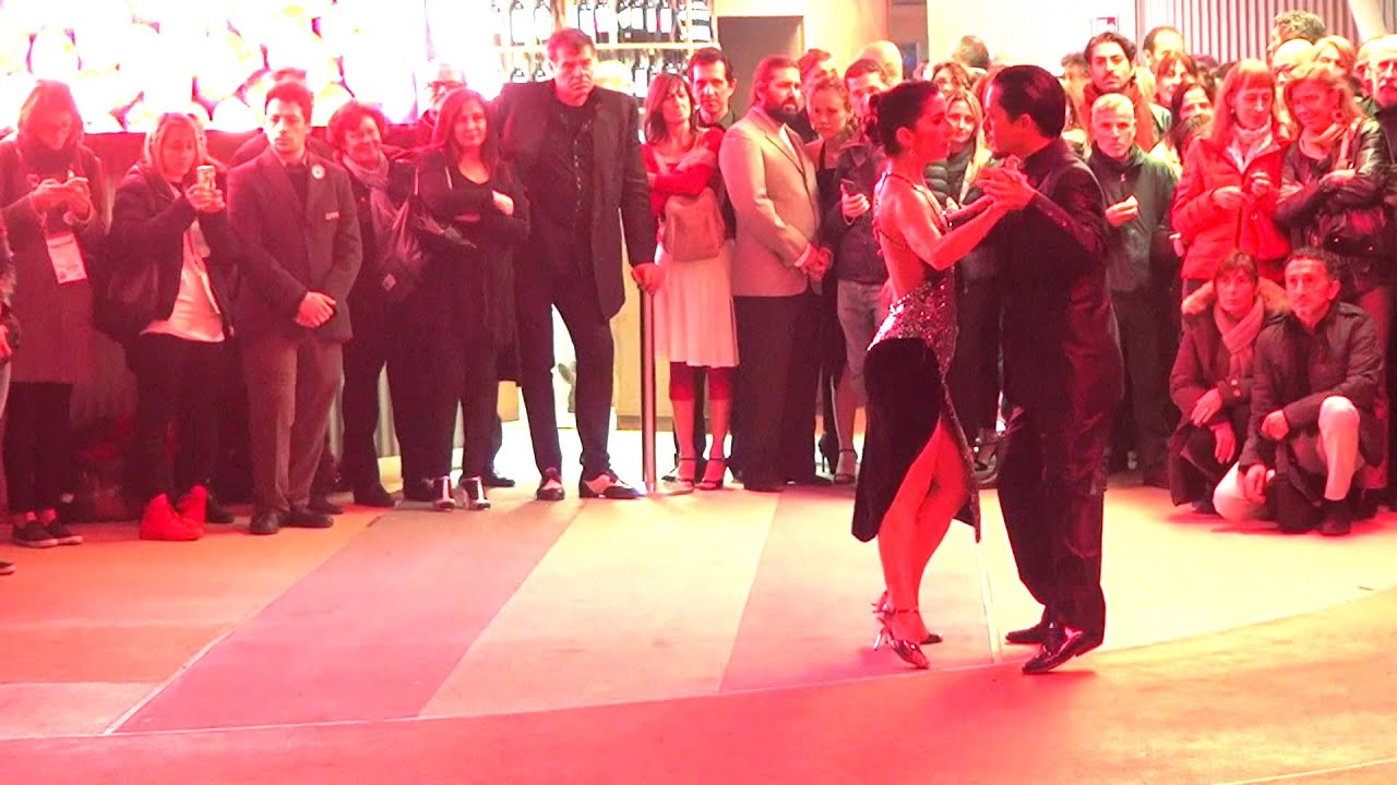 STREET TANGO ® EXPO 2015 - ESIBIZIONE MARCELO BALLONZO Y ELENA GARIS