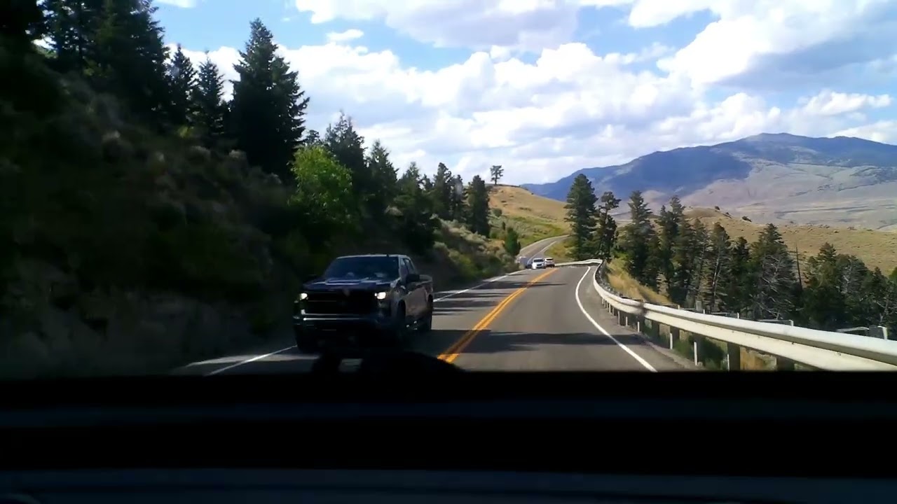 Roosevelt Arch (Yellowstone National Park)