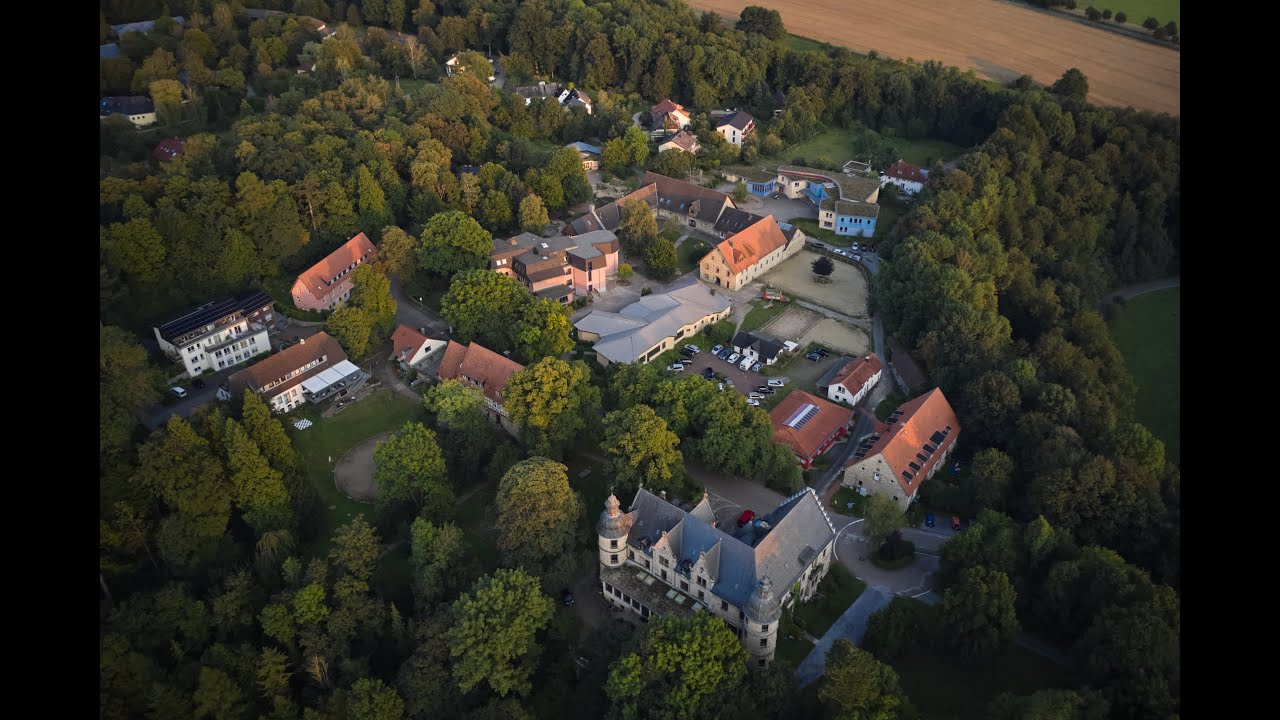Schloss Hamborn - neue Perspektiven zum Leben und Arbeiten!