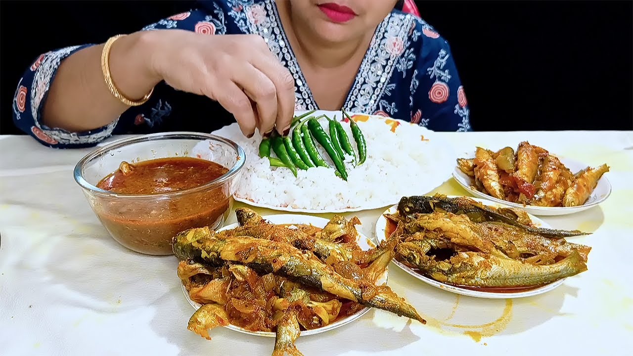 EATING TINGRA,MATTHI,SARANGI,PAAPDA FISH WITH RICE | INDIAN FISH EATING ASMR | MUKBANG