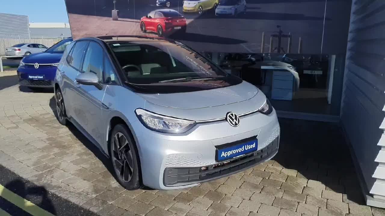 231KE2909 - 2023 Volkswagen ID.3 Life 204HP 58kWh RefId: 708507