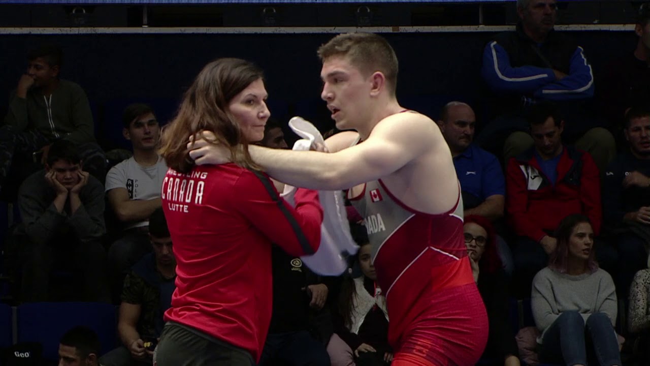 BRONZE FS - 86 kg: A. MOORE (CAN) v. M. SULEYMANOV (AZE)
