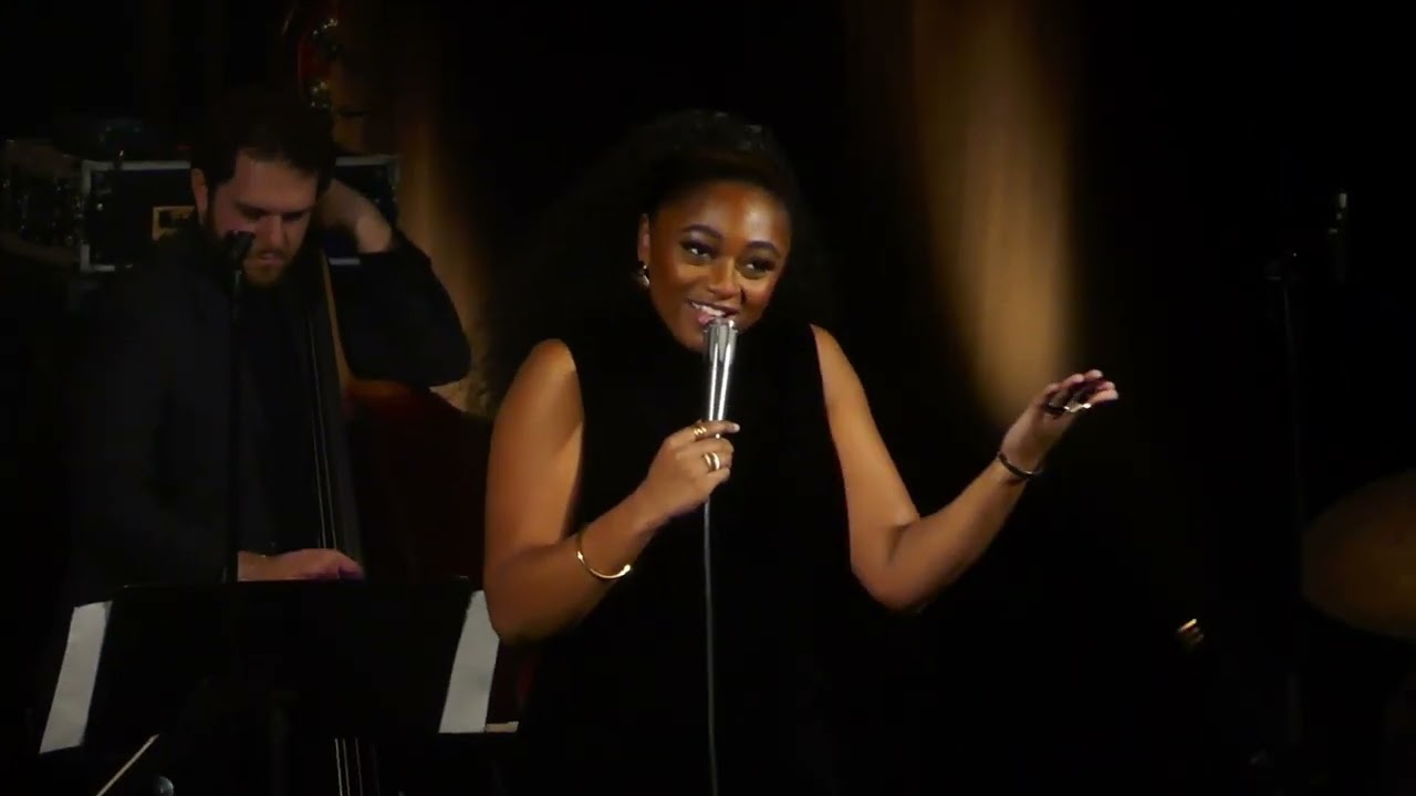 Samara Joy - 2 (Trianon - Paris - November 12th 2023)