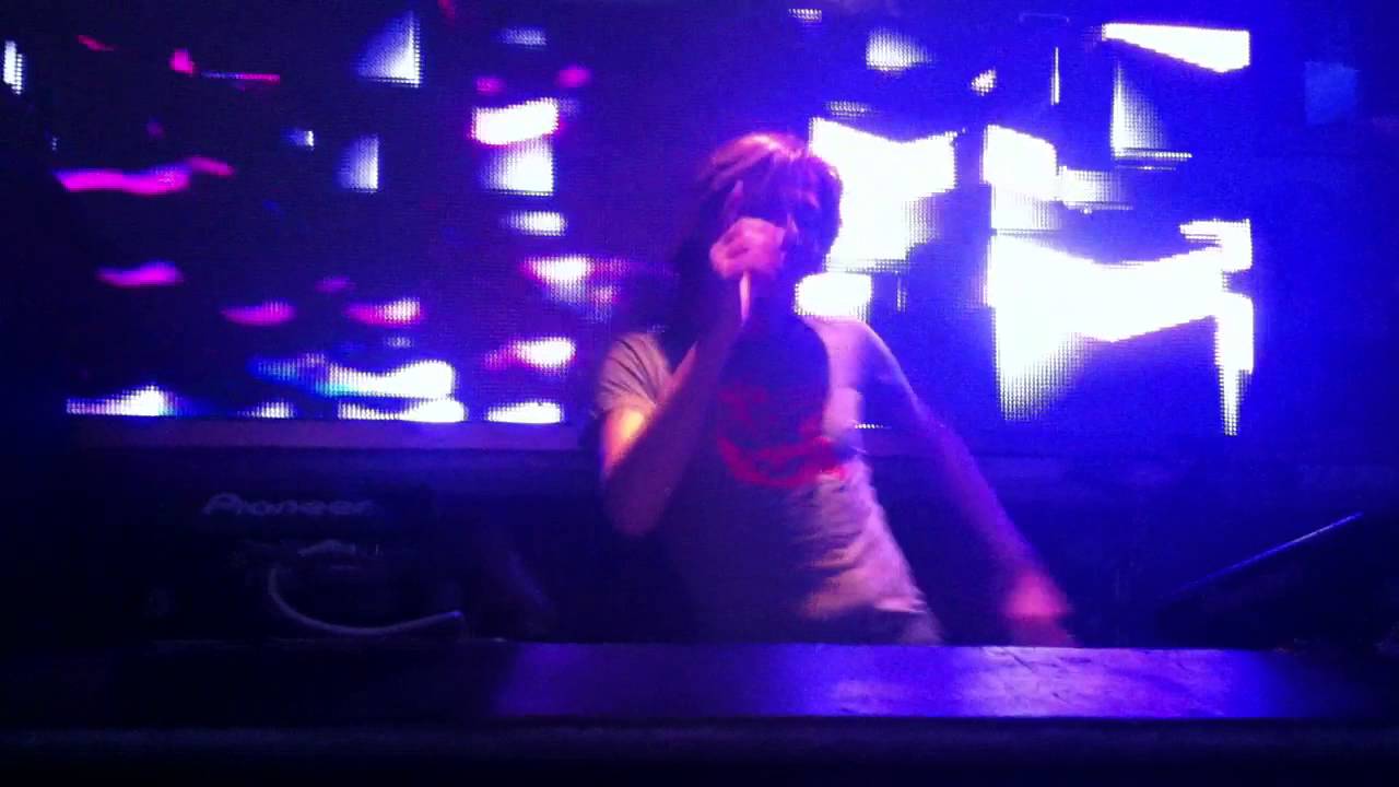 Offer Nissim Feat. Maya Simantov&Asi Tal - Breathe (original mix)