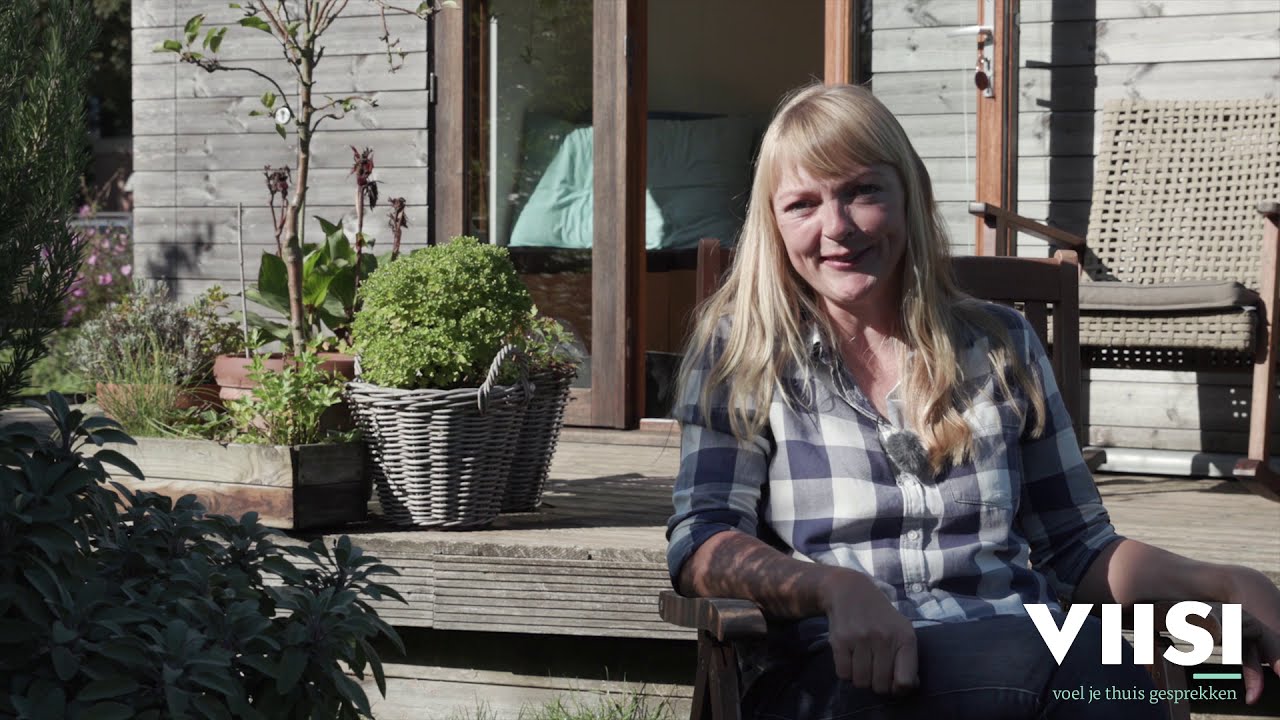 Viisi Thuis Gesprek Tiny House Marjolein in het klein