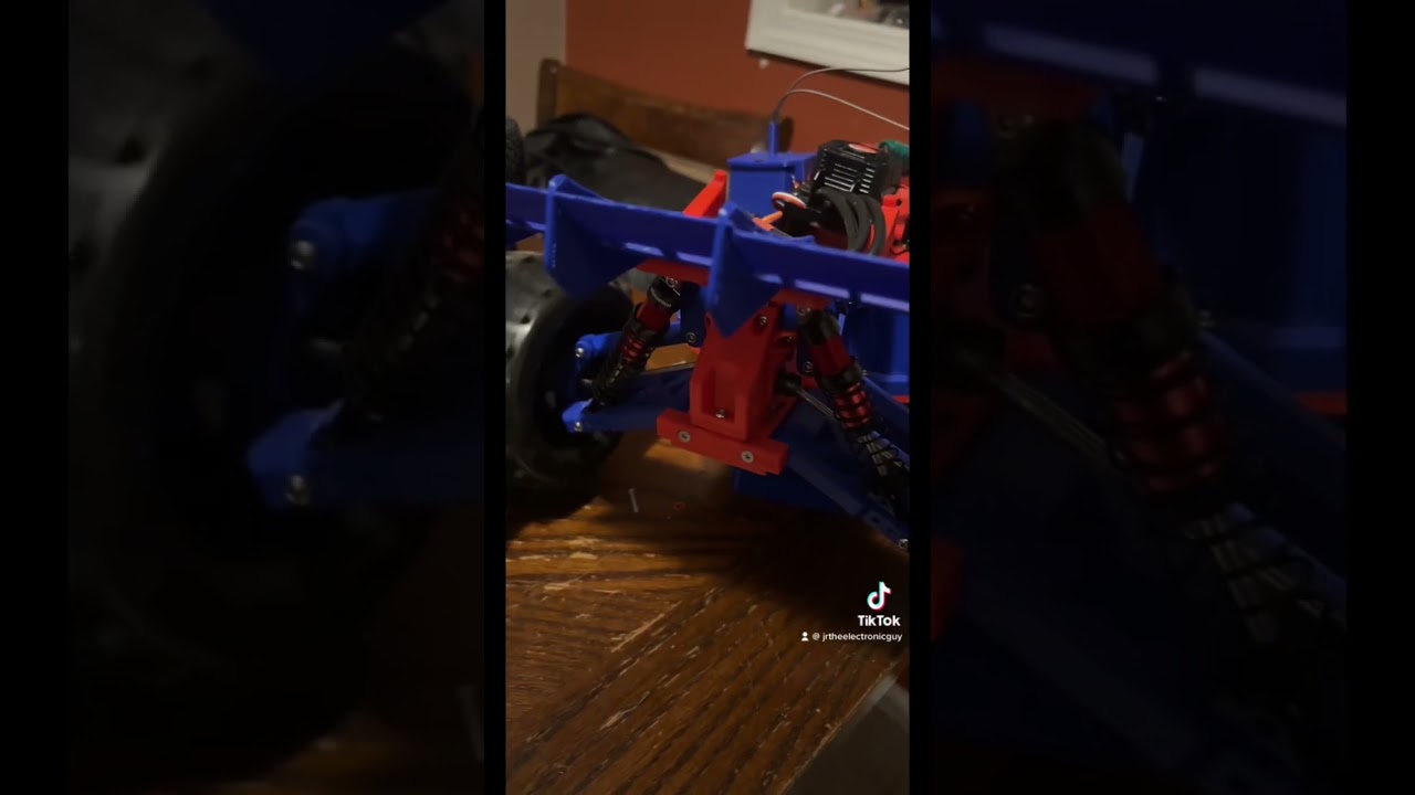 3-D Printed RC Car Rear Differential Broken Have Stronger One One The Way 