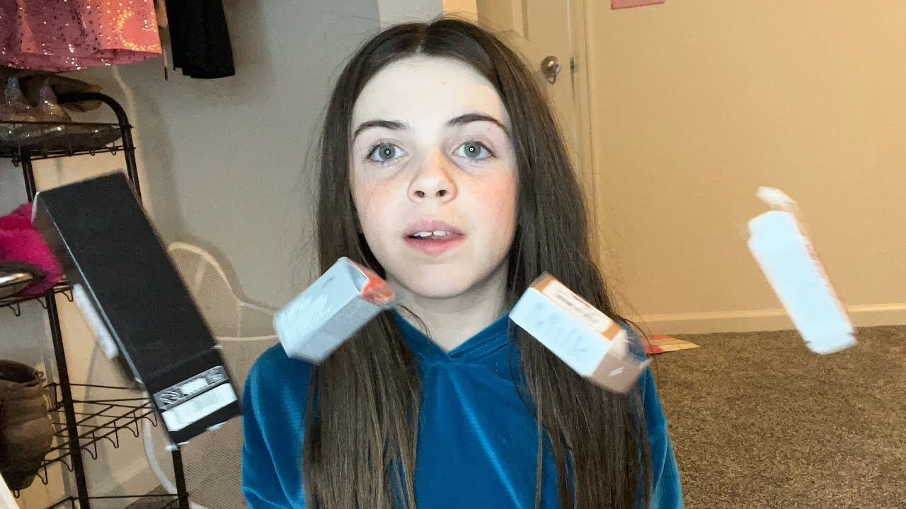 unboxing Milk Makeup