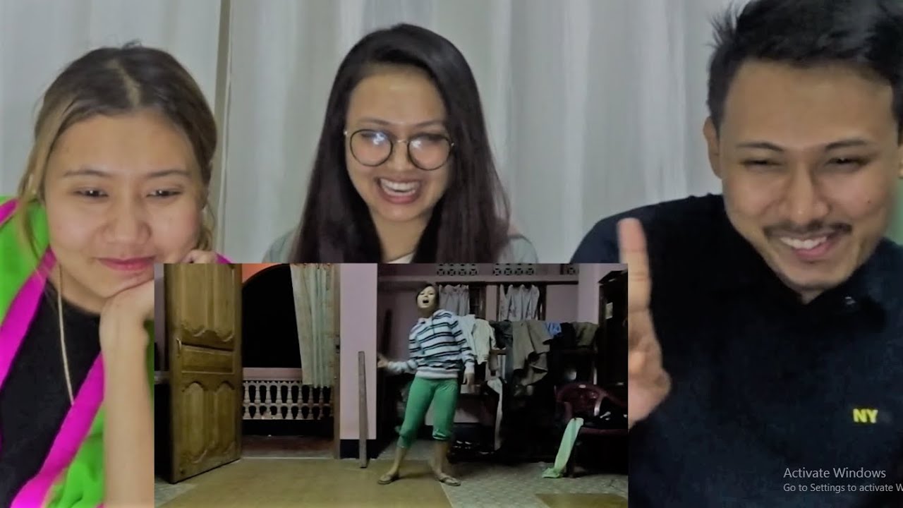 REACTING TO MY OLD VIDEOS/VLOG/SONIA MACHA