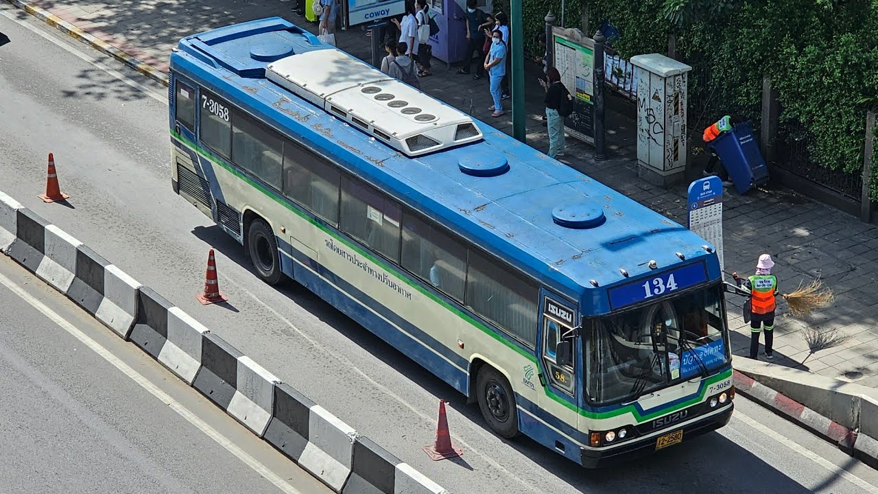 #BMTA 🚌 Bus Line #134 Ride from Bang Bua Thong Village to Mo Chit BTS Station - ISUZU CQA650AT🚍🇹🇭