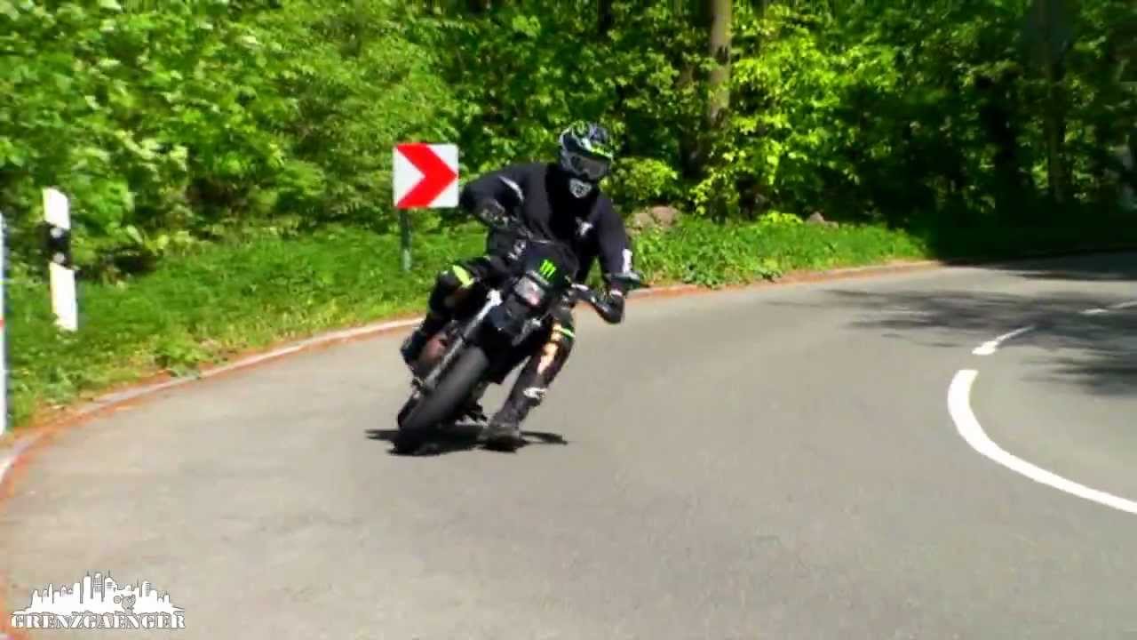 Yamaha DT 125 X -  Supermoto ride