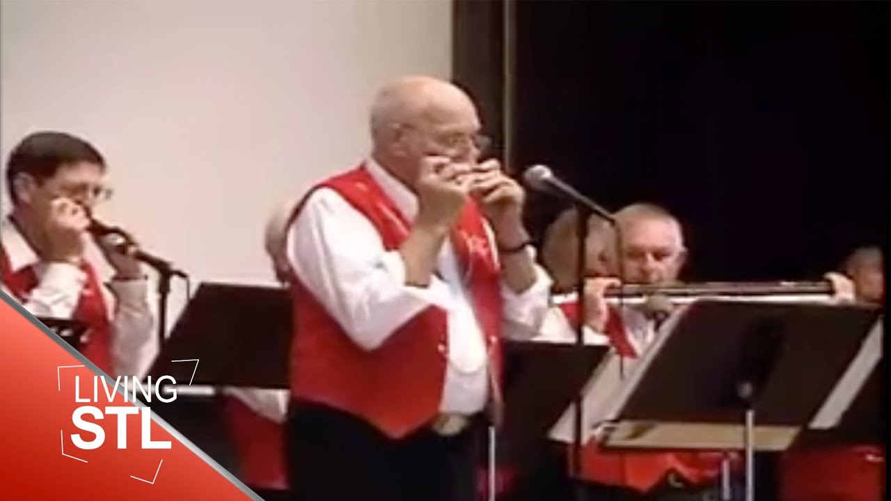 Harmonica Club | Living St. Louis