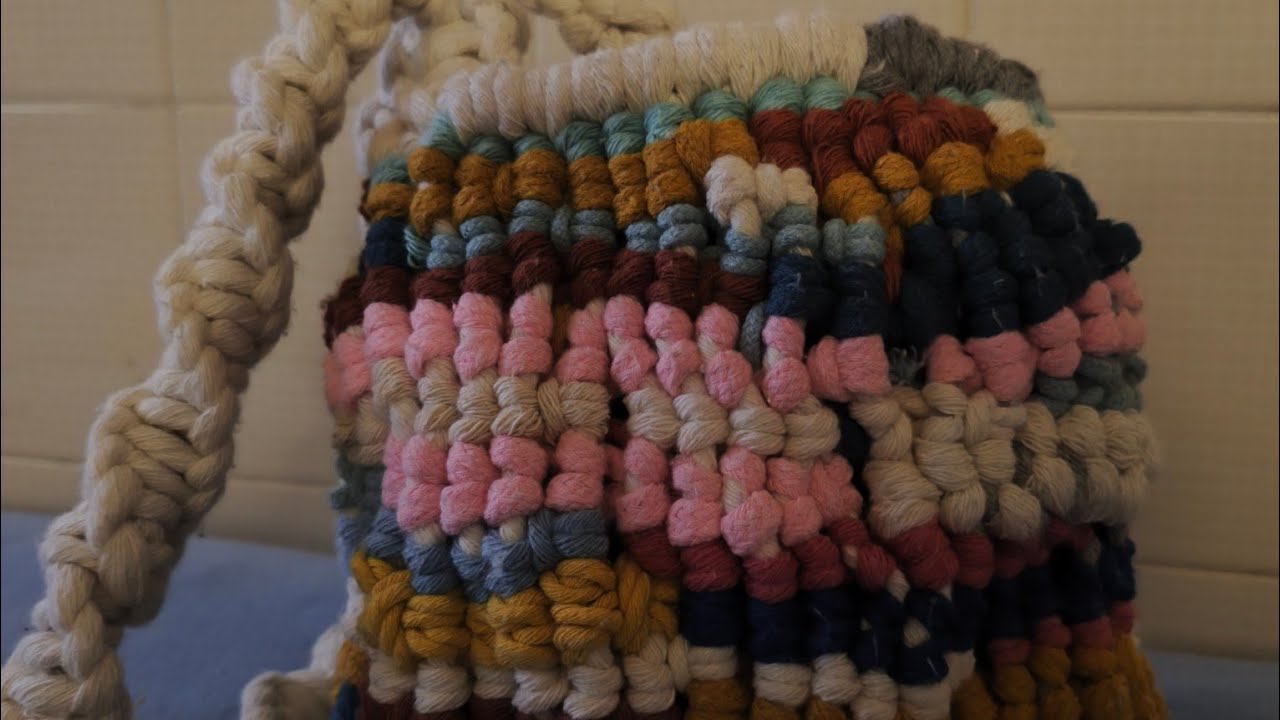 Time Lapse Bolsinha de Macramê 🌈 Corpo Colorido Feito com Restos de Barbantes | Inspiração Criativa🌹