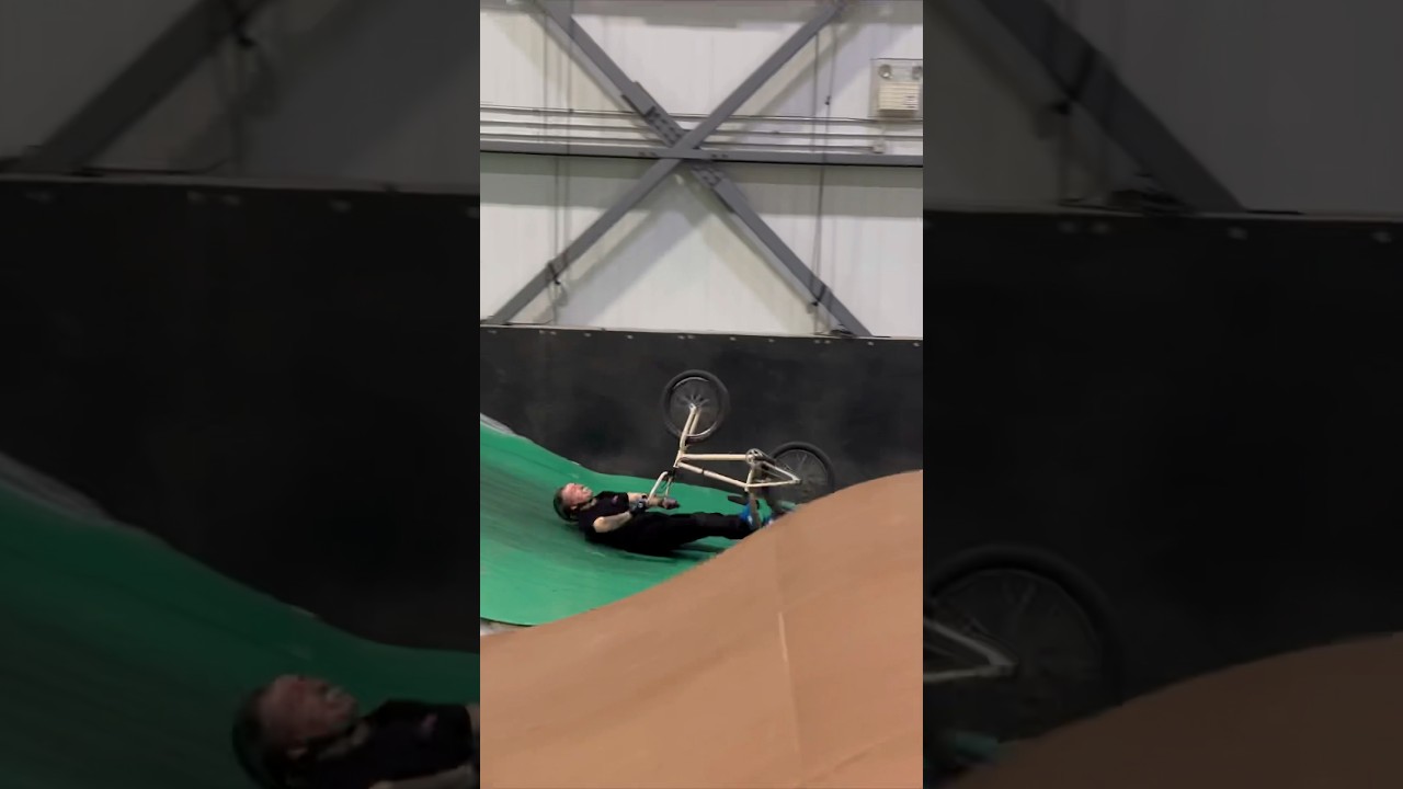 BAD BMX CRASH 🏥😣 #Doubleflip #bmx #bike #crash #viral #trending #shorts #short #shortvideo #reels