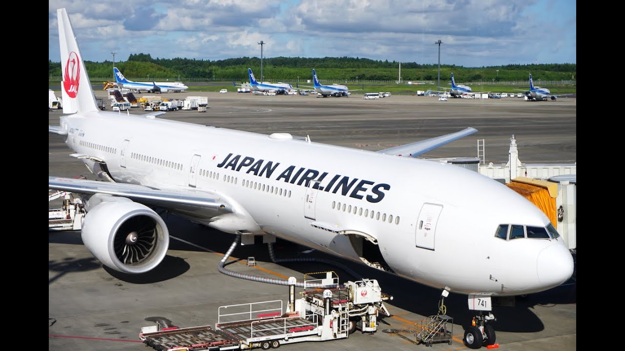 Japan Airlines Business Class Review - B777-300ER  + NRT Sakura Business Lounge  -  Narita to Sydney
