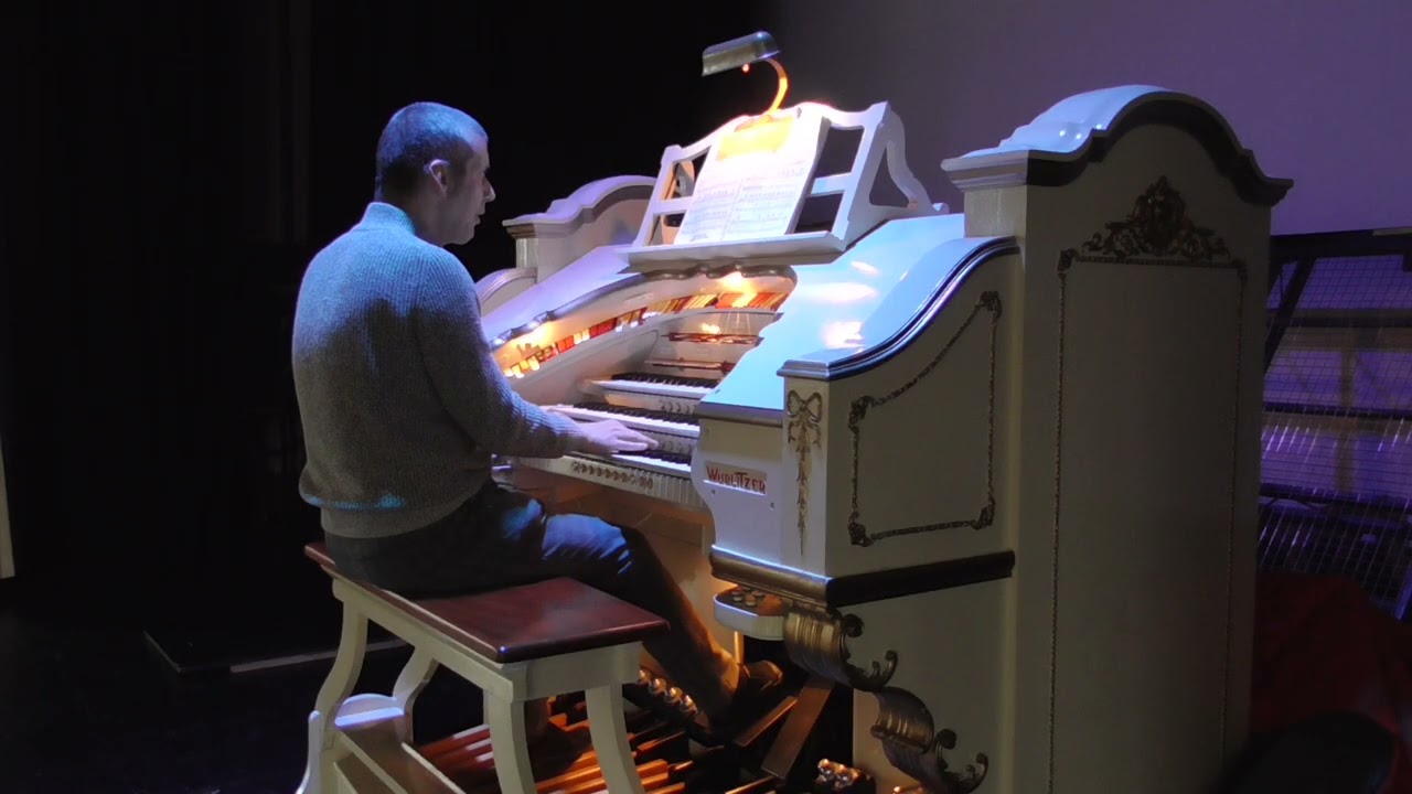 The first time I saw you - Victoria Hall, Saltaire, Bradford (Wurlitzer organ)