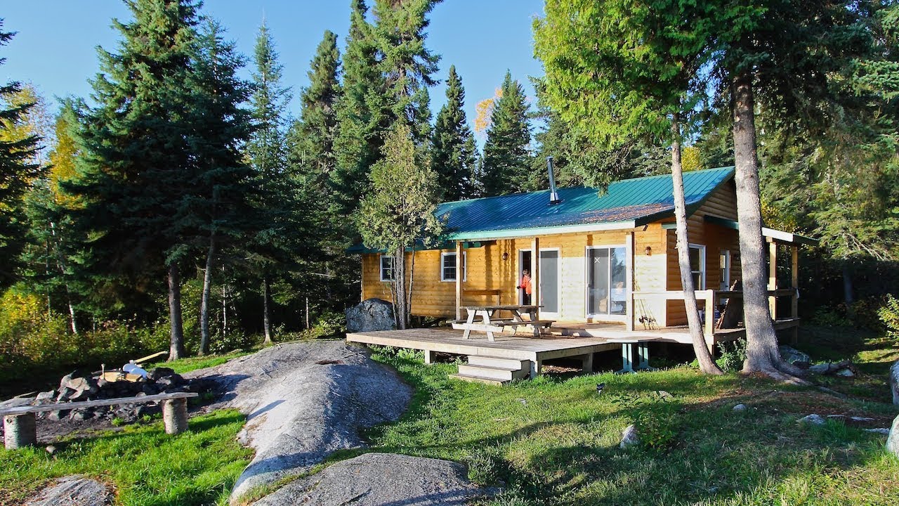 Экскурсия по лагерю South Garnham Outpost Camp компании White River Air.