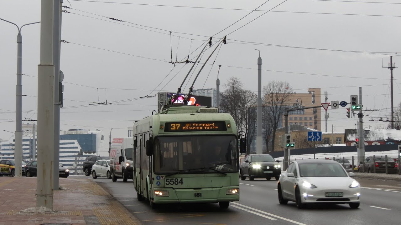 ПОЕЗДКА в троллейбусе БКМ-321 (БОРТ.№5584) маршрут №37