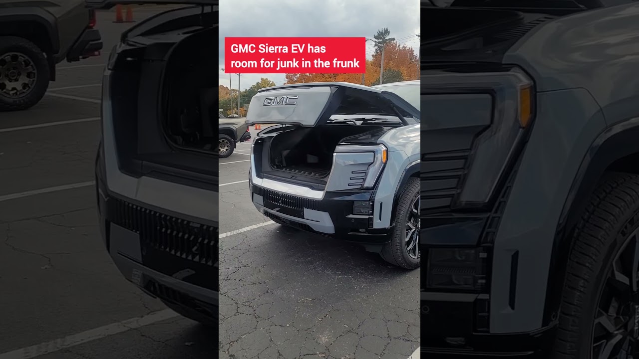 It's huge in here!😱 #shorts #frunk  #GMCSierra #EV #pickup #truck #autotrader #autotradercanada