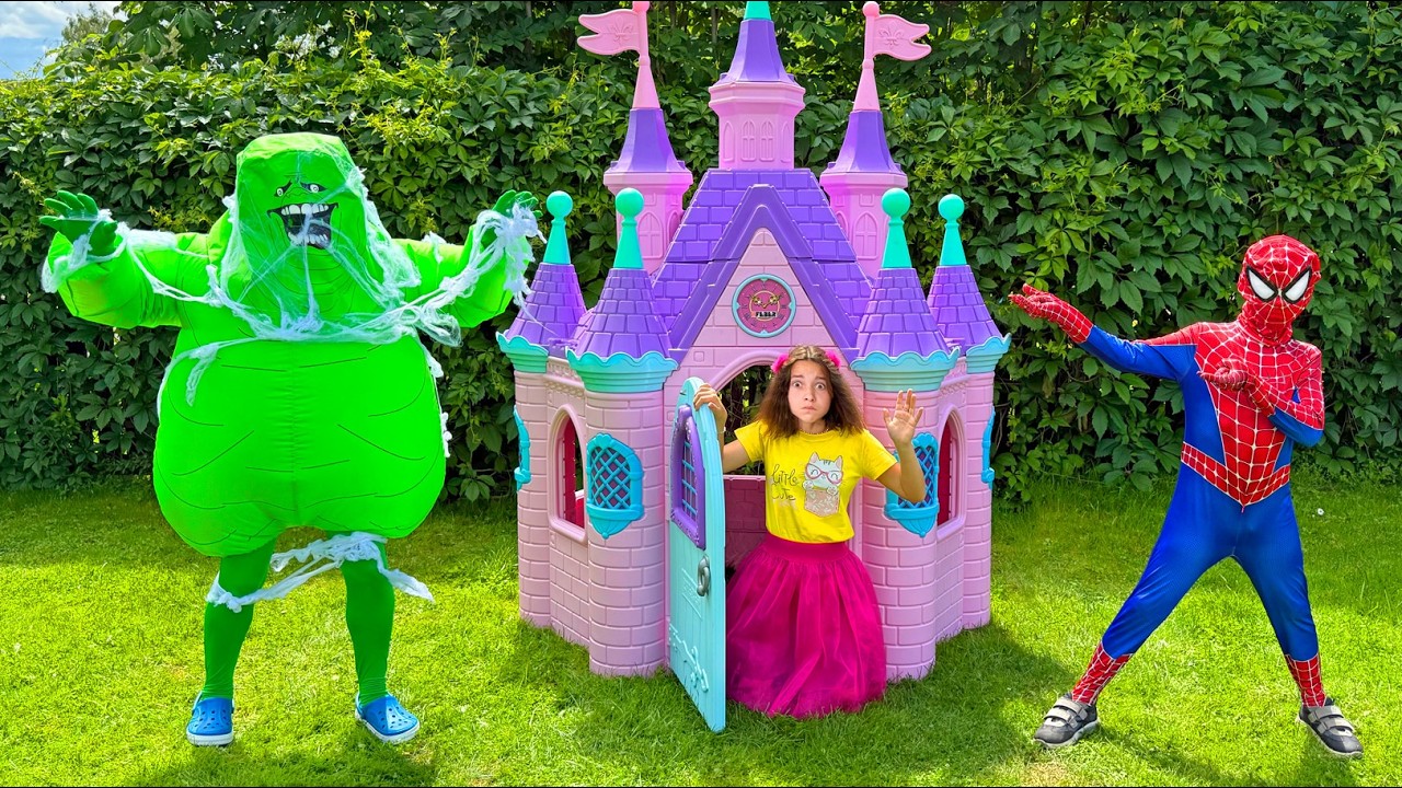 تحول ماكس إلى بطل خارق ويساعد أصدقائه