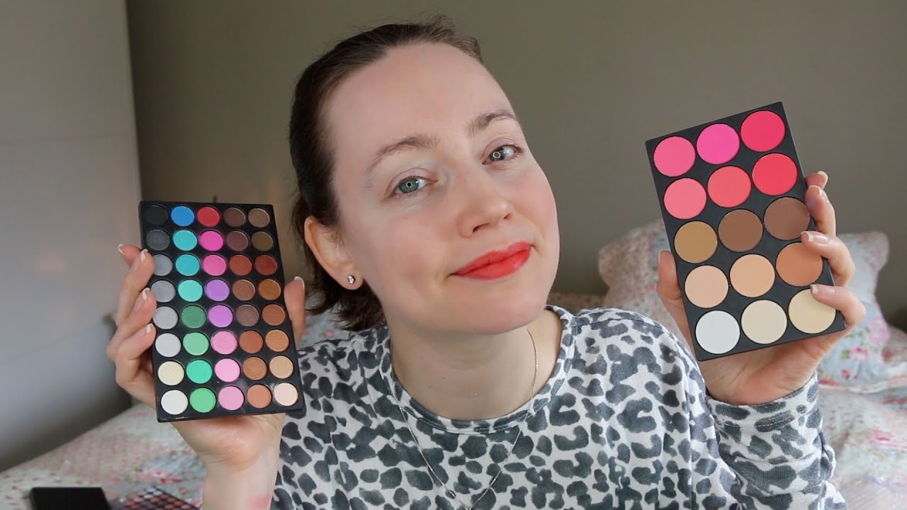 ASMR Whisper MAKEUP Walk Through & Rummaging 💄 Color Swatches 💋 Crinkle Sounds & Face Dabbing