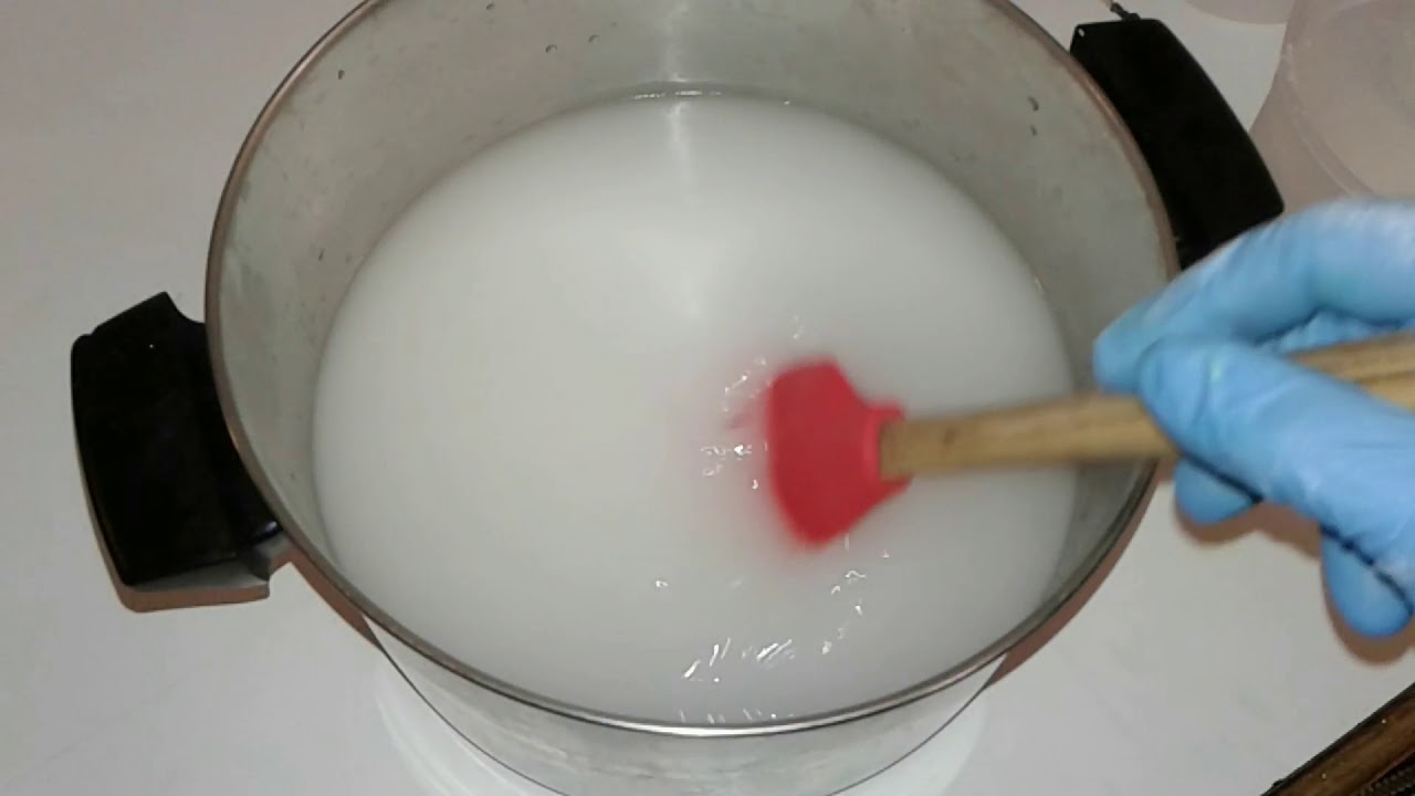 How I mix lye for cold process soap making | how to make soap for beginners