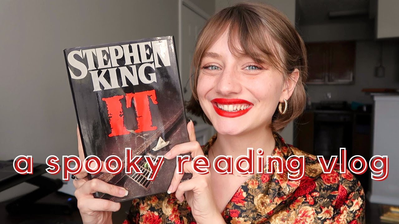Reading IT for the First Time // a spooky (& emotional) reading vlog