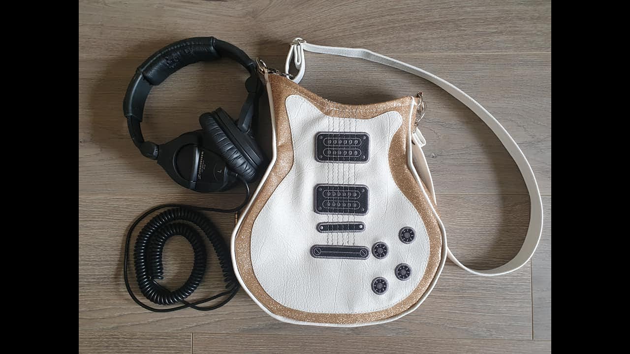 GUITAR HANDBAG Sewing and Embroidery Tutorial - Make one yourself!